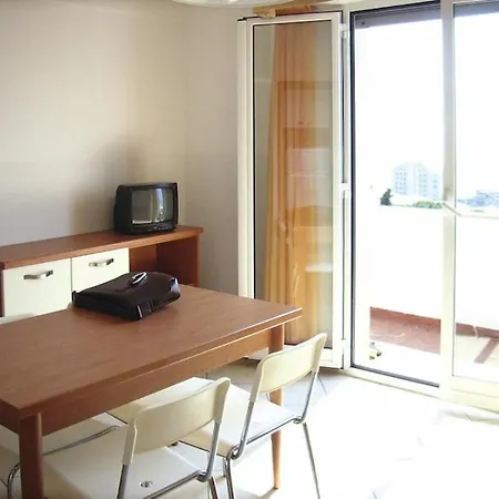 In With Balcony